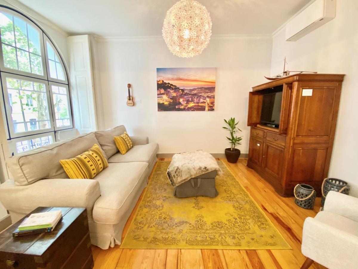 Luxury Vintage Apartment By Myplaceforyou, At The City Centre Next To Marques De Pombal * Lissabon