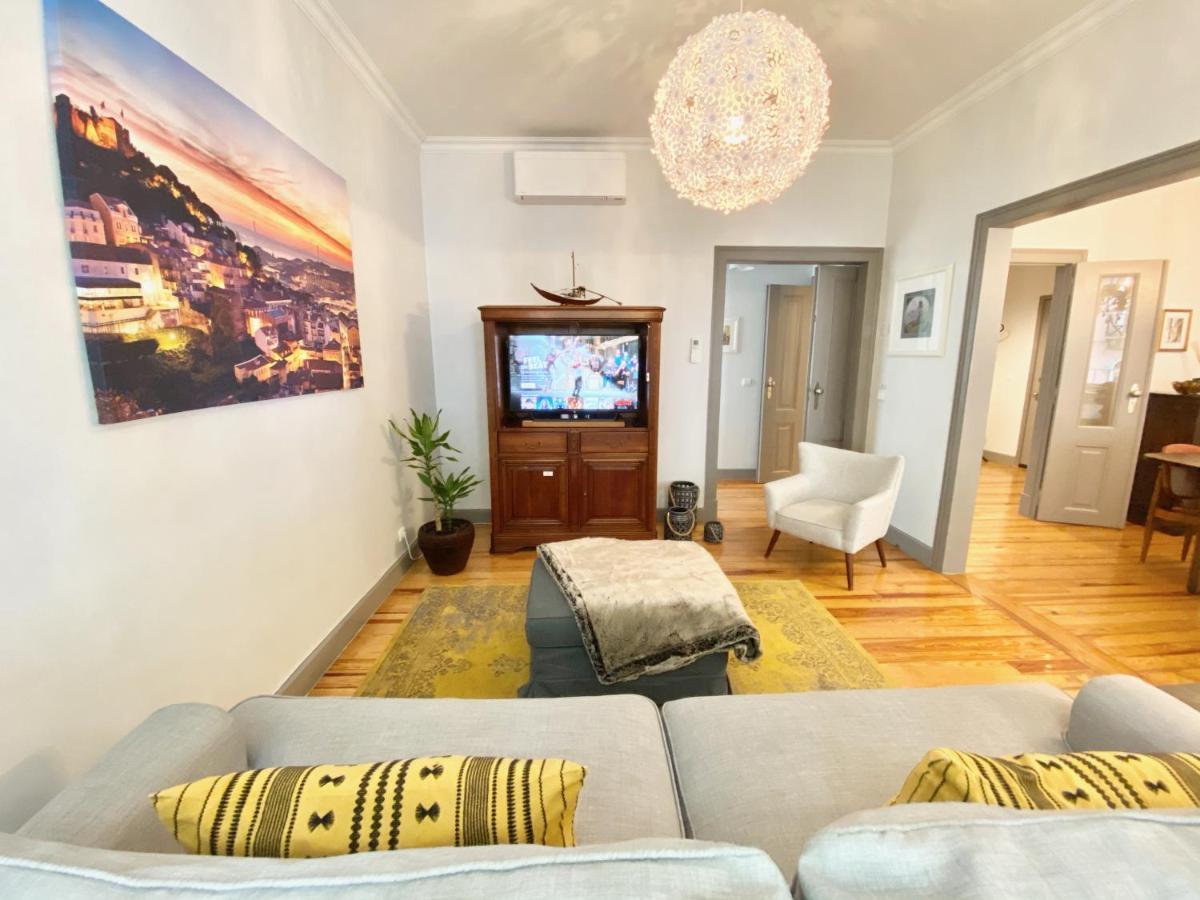 Apartment Luxury Vintage Apartment By Myplaceforyou, At The City Centre Next To Marques De Pombal Lissabon